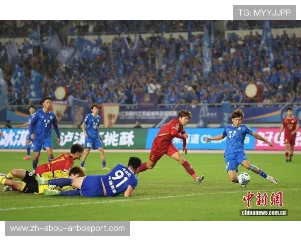 足球比赛中的高空球争夺与头球攻防技术